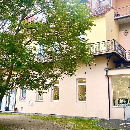 Rainbow House Rooms Maribor Exterior foto